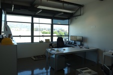 Enlarge photo 46
