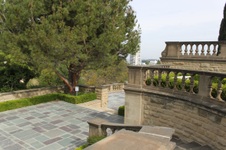 Enlarge photo 8