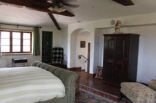 Enlarge photo 395