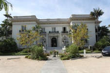 Enlarge photo 2