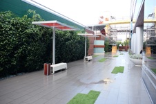 Enlarge photo 83