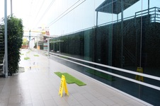 Enlarge photo 89