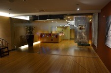 Enlarge photo 4