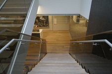 Enlarge photo 49