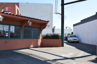 Enlarge photo 57