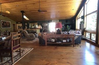 Enlarge photo 40