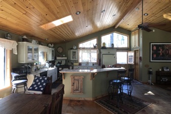 Enlarge photo 46