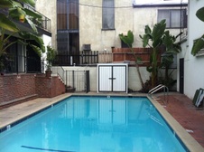 Harratt Apts - Hollywood