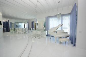 Enlarge photo 27