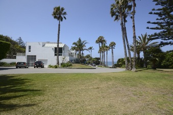 Enlarge photo 35