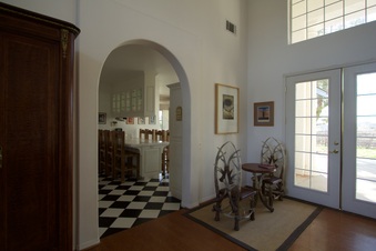 Enlarge photo 49