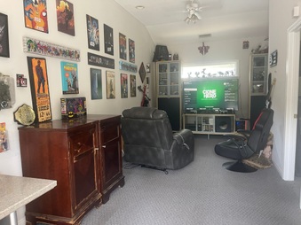 Enlarge photo 13