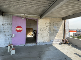 Enlarge photo 28