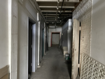 Enlarge photo 44