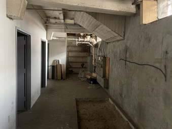 Enlarge photo 46