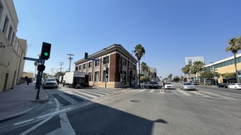 Enlarge photo 3
