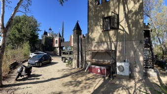 Enlarge photo 4
