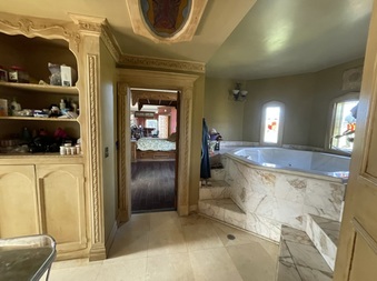 Enlarge photo 48