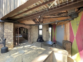 Enlarge photo 40