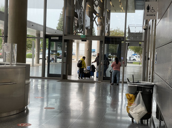 Enlarge photo 10