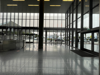 Enlarge photo 18