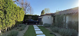 Enlarge photo 17