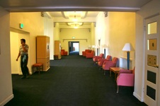 Enlarge photo 11