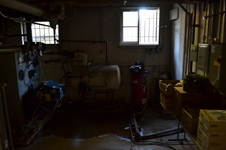 Enlarge photo 69