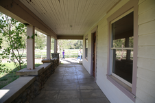 Enlarge photo 529