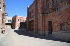 Enlarge photo 320