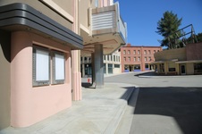 Enlarge photo 406