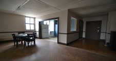 Enlarge photo 44