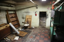 Enlarge photo 129