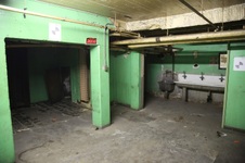 Enlarge photo 152