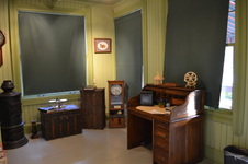 Enlarge photo 114