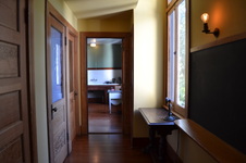 Enlarge photo 51