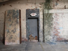 Enlarge photo 149