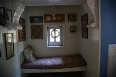 Enlarge photo 33