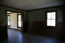 Enlarge photo 324