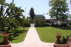 Enlarge photo 3