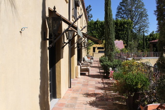 Enlarge photo 88