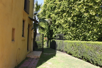 Enlarge photo 96