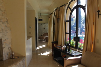 Enlarge photo 149