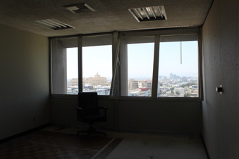 Enlarge photo 18