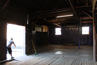 Enlarge photo 56