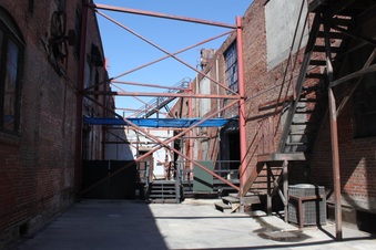 Enlarge photo 108