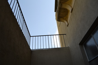 Enlarge photo 318