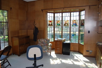 Enlarge photo 235