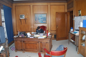 Enlarge photo 239