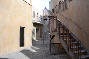 Enlarge photo 86